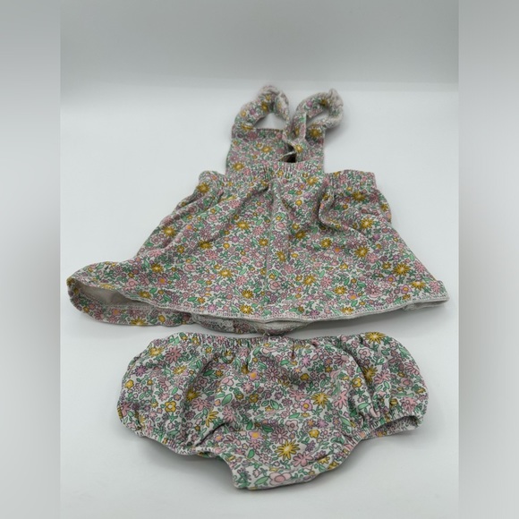 Cute floral matching set. Size 6-9 months. - Picture 3 of 3